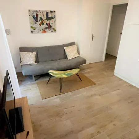 50m De La Grande קסיס